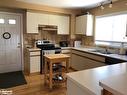 165 Settlers Way, The Blue Mountains, ON  - Indoor Photo Showing Kitchen With Double Sink 