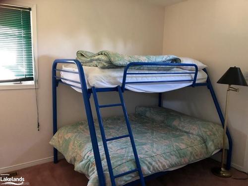 165 Settlers Way, The Blue Mountains, ON - Indoor Photo Showing Bedroom