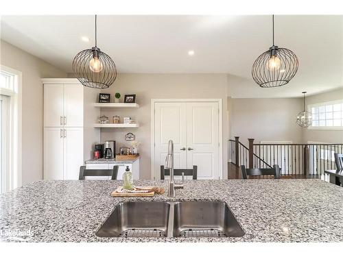 942 Jordeli Lane Lane, Midland, ON - Indoor Photo Showing Kitchen With Double Sink