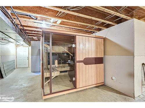 787517 Grey 13 Road, Clarksburg, ON - Indoor Photo Showing Basement