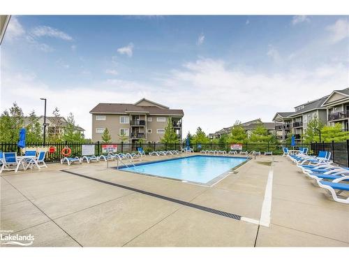 104-4 Anchorage Crescent, Collingwood, ON - Outdoor With In Ground Pool