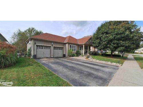 11 Herons Hill, Bracebridge, ON - Outdoor With Facade