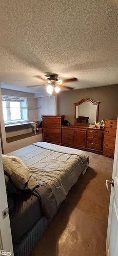 11 Herons Hill, Bracebridge, ON - Indoor Photo Showing Bedroom