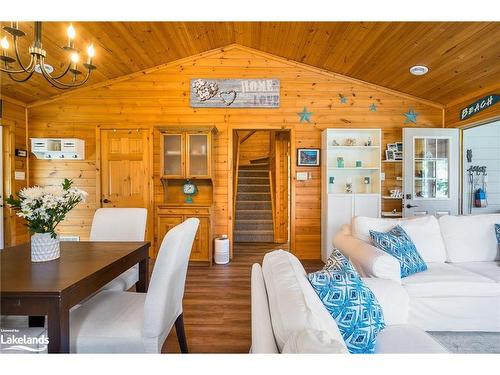 23 Cabin Crescent, Wasaga Beach, ON - Indoor