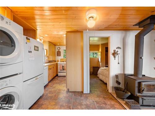 58 Deerfield Road, Mckellar, ON - Indoor Photo Showing Laundry Room