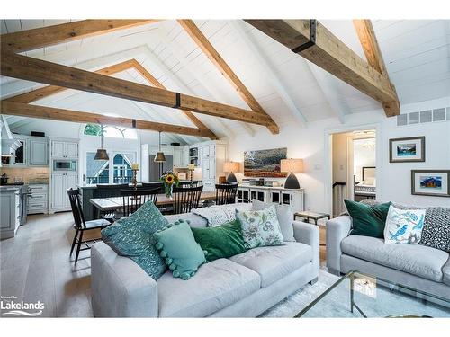 5 Purple Hill Lane, Creemore, ON - Indoor Photo Showing Living Room