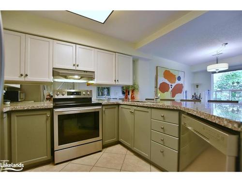 103 Ellen Lane, Collingwood, ON - Indoor Photo Showing Kitchen