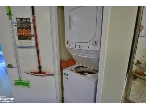 103 Ellen Lane, Collingwood, ON - Indoor Photo Showing Laundry Room