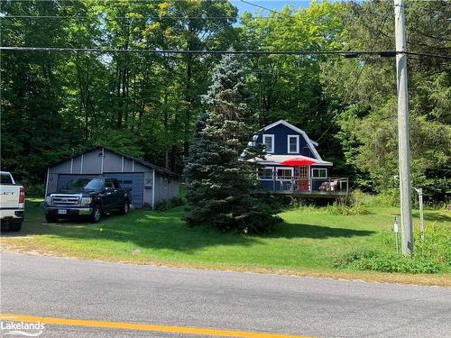 1079 Hewlitt Road, Milford Bay, ON - Outdoor