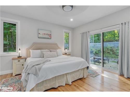 170 Springfield Road, Huntsville, ON - Indoor Photo Showing Bedroom