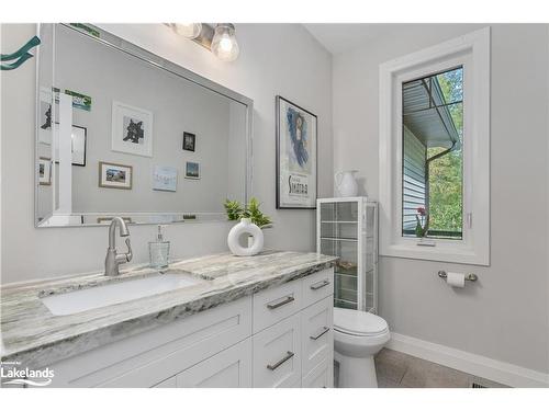 170 Springfield Road, Huntsville, ON - Indoor Photo Showing Bathroom