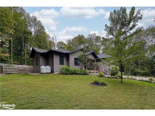 170 Springfield Road, Huntsville, ON - Outdoor