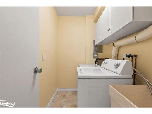 101-860 9Th Street E, Owen Sound, ON - Indoor Photo Showing Laundry Room