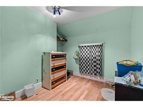 300 Harvey Street, Orillia, ON - Indoor Photo Showing Bedroom