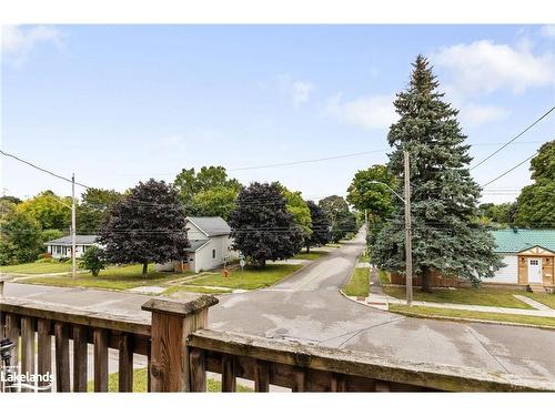 300 Harvey Street, Orillia, ON - Outdoor