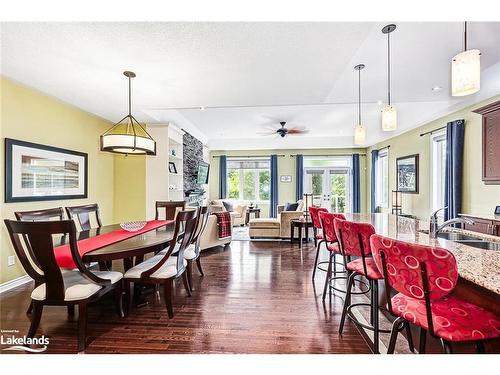 44 Starboard Circle, Wasaga Beach, ON - Indoor Photo Showing Dining Room