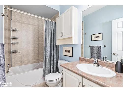 44 Starboard Circle, Wasaga Beach, ON - Indoor Photo Showing Bathroom