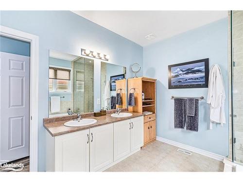 44 Starboard Circle, Wasaga Beach, ON - Indoor Photo Showing Bathroom