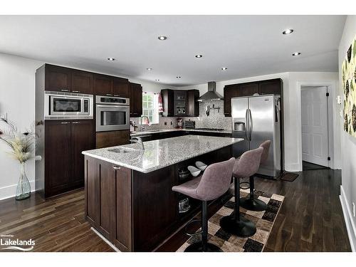 183 Alta Road, The Blue Mountains, ON - Indoor Photo Showing Kitchen With Upgraded Kitchen