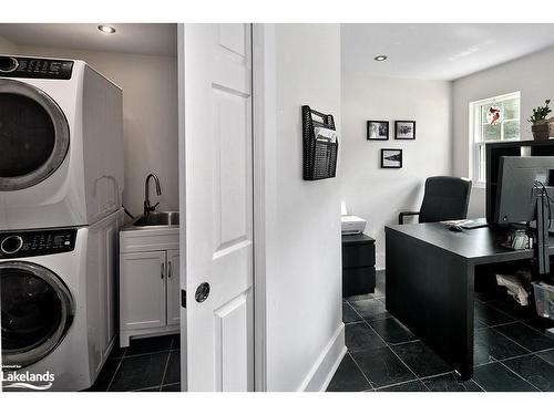 183 Alta Road, The Blue Mountains, ON - Indoor Photo Showing Laundry Room