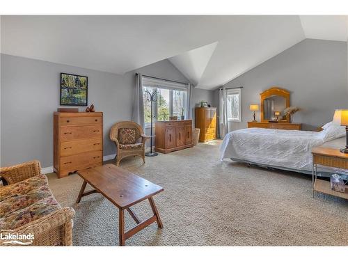 3628 Bayou Road, Severn, ON - Indoor Photo Showing Bedroom