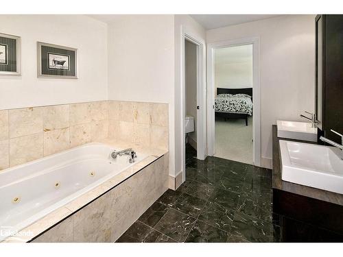 183 Alta Road, The Blue Mountains, ON - Indoor Photo Showing Bathroom