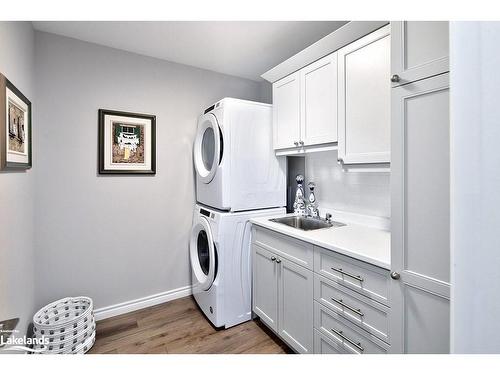 108 Warbler Way, Thornbury, ON - Indoor Photo Showing Laundry Room