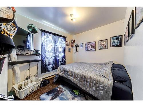 69 Gibbard Crescent, Collingwood, ON - Indoor Photo Showing Bedroom