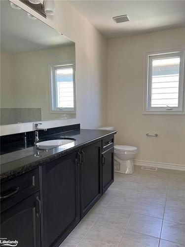 260 Beechwood Forest Lane, Gravenhurst, ON - Indoor Photo Showing Bathroom