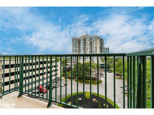 608-75 Ellen Street, Barrie, ON - Outdoor With Balcony