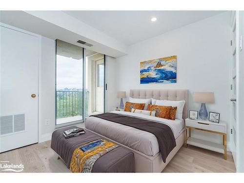 608-75 Ellen Street, Barrie, ON - Indoor Photo Showing Bedroom