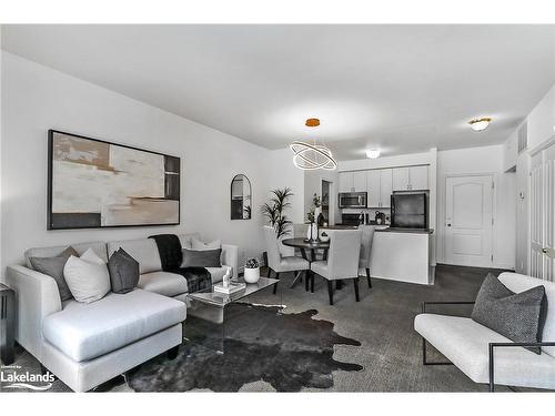 158 Fairway Crescent, Collingwood, ON - Indoor Photo Showing Living Room