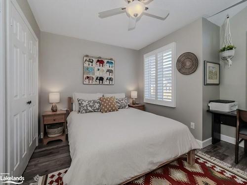 42 Shoreline Drive, Bracebridge, ON - Indoor Photo Showing Bedroom