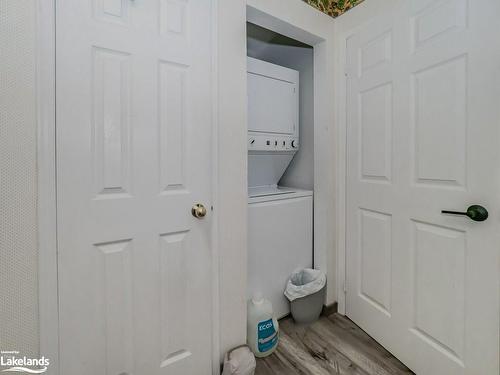 42 Shoreline Drive, Bracebridge, ON - Indoor Photo Showing Laundry Room