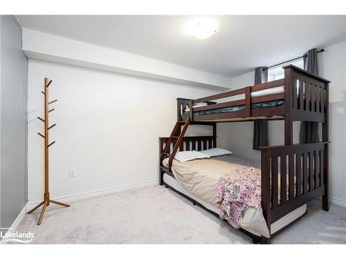 Pw-22 Providence Way, Wasaga Beach, ON - Indoor Photo Showing Bedroom