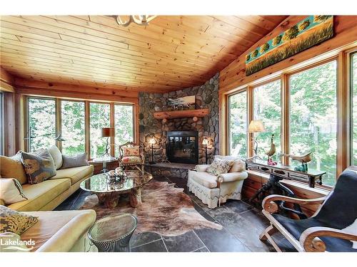 167 39Th Sideroad, The Blue Mountains, ON - Indoor Photo Showing Living Room With Fireplace