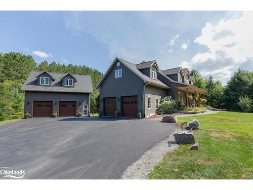 427 Skyhills Road, Huntsville, ON - Outdoor With Facade