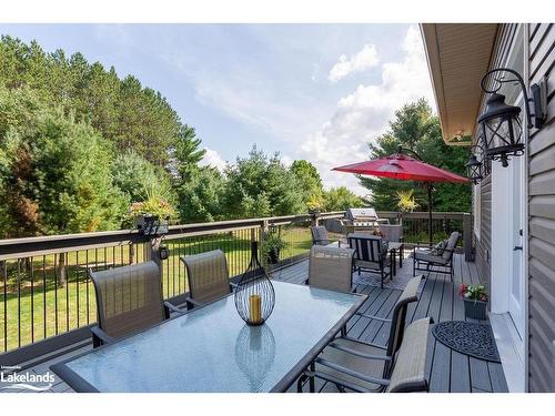 427 Skyhills Road, Huntsville, ON - Outdoor With Deck Patio Veranda With Exterior