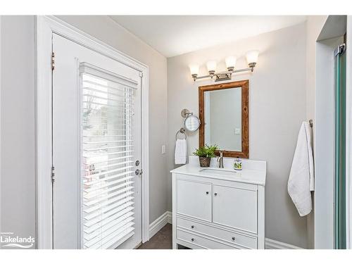 160 Grand Cypress Lane, The Blue Mountains, ON - Indoor Photo Showing Bathroom