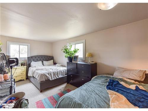 120 Bakery Lane, Gravenhurst, ON - Indoor Photo Showing Bedroom