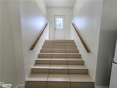 120 Bakery Lane, Gravenhurst, ON - Indoor Photo Showing Other Room