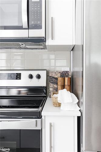 324-4 Kimberly Lane, Collingwood, ON - Indoor Photo Showing Kitchen