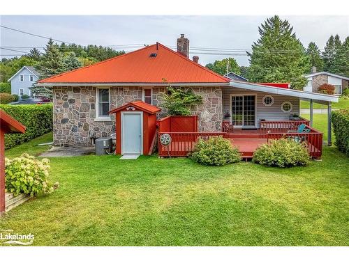 17 Edward Street, Penetanguishene, ON - Outdoor With Deck Patio Veranda