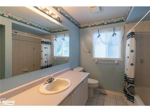 121 Fernbrook Drive, Wasaga Beach, ON - Indoor Photo Showing Bathroom