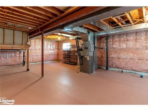 121 Fernbrook Drive, Wasaga Beach, ON - Indoor Photo Showing Basement