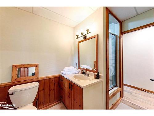 569263 6Th Sideroad, The Blue Mountains, ON - Indoor Photo Showing Bathroom