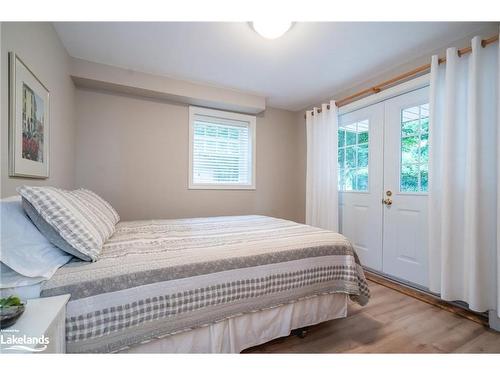 1 Shields Lane, Kawartha Lakes, ON - Indoor Photo Showing Bedroom