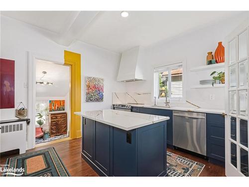 237 Fifth Street, Collingwood, ON - Indoor Photo Showing Kitchen