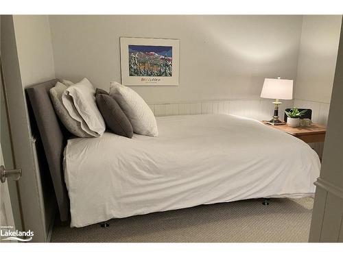 903 Cedar Pointe Court, Collingwood, ON - Indoor Photo Showing Bedroom