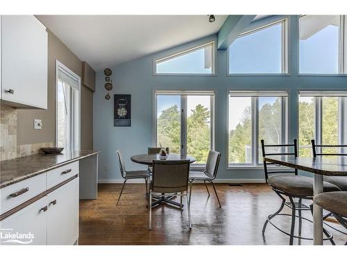 2476 Champlain Road, Tiny Twp, ON - Indoor Photo Showing Dining Room